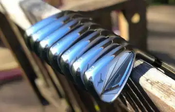 Mizuno JPX 923 Hot Metal Irons