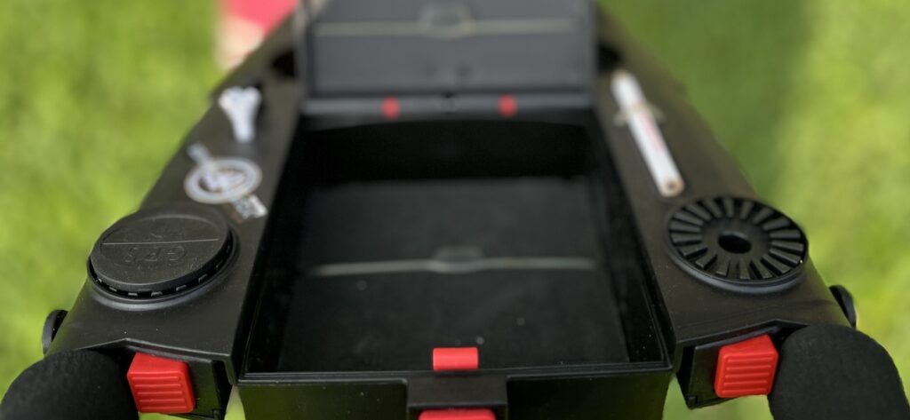 Big Max Blade IP Accessory Storage